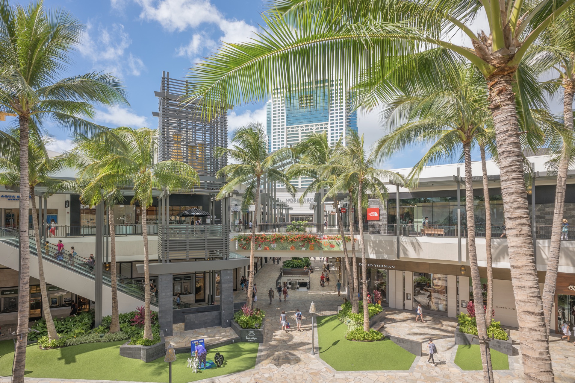 Ala Moana Center - The World Largest Outdoor Shopping Center