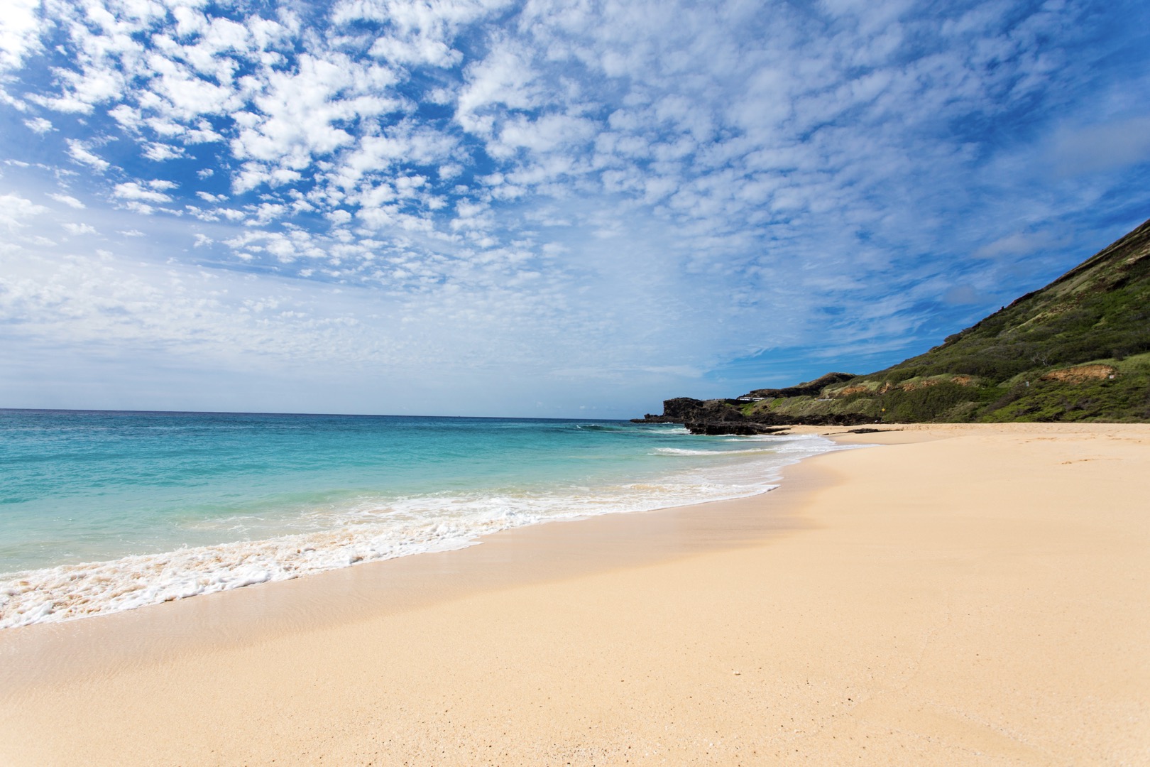 Beautiful and dangerous Sandy Beach - South Shore