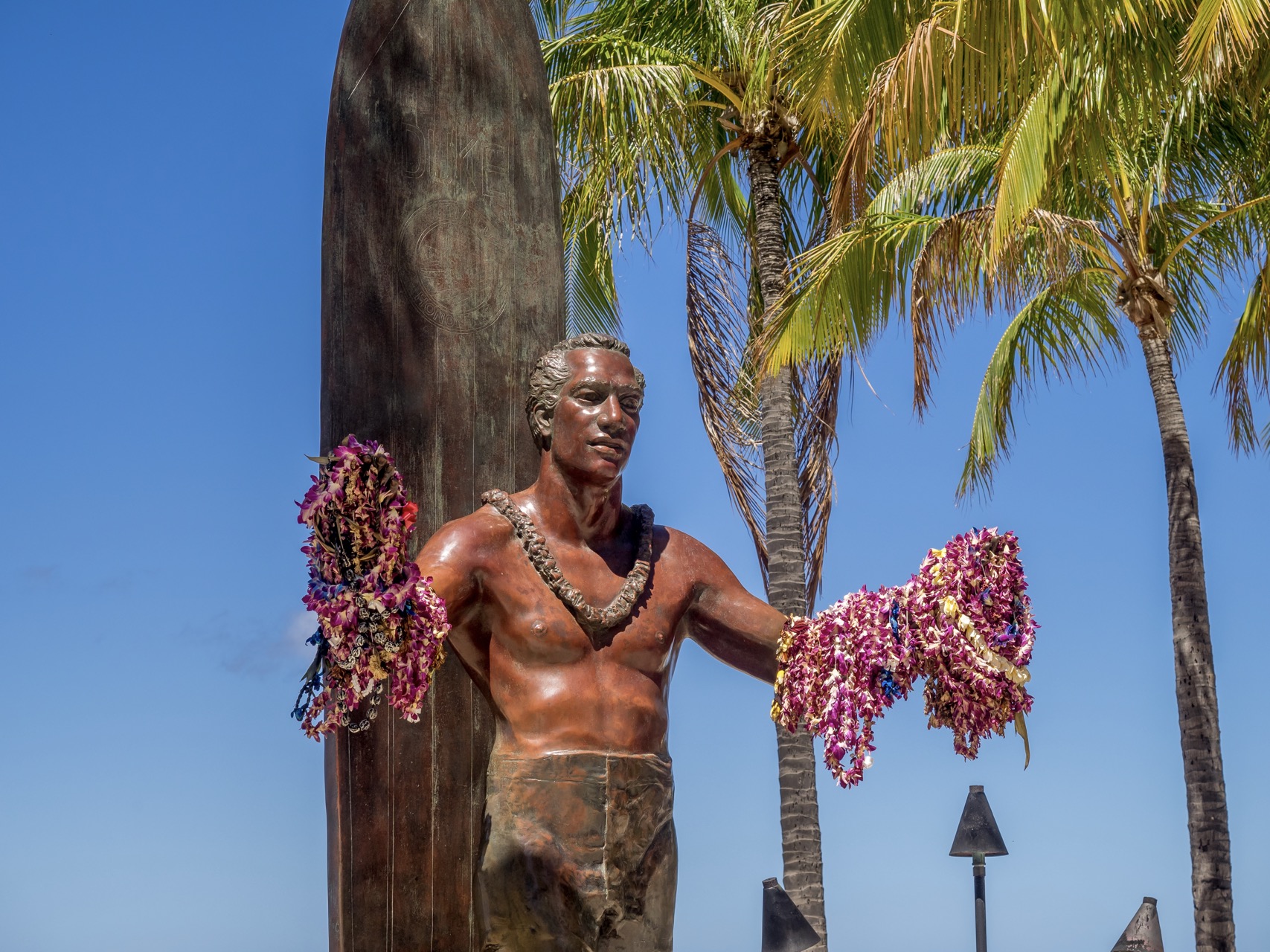 Duke Paoa Kahanamoku Statue: Honoring The Legendary Hawaiian Surfer And Olympian